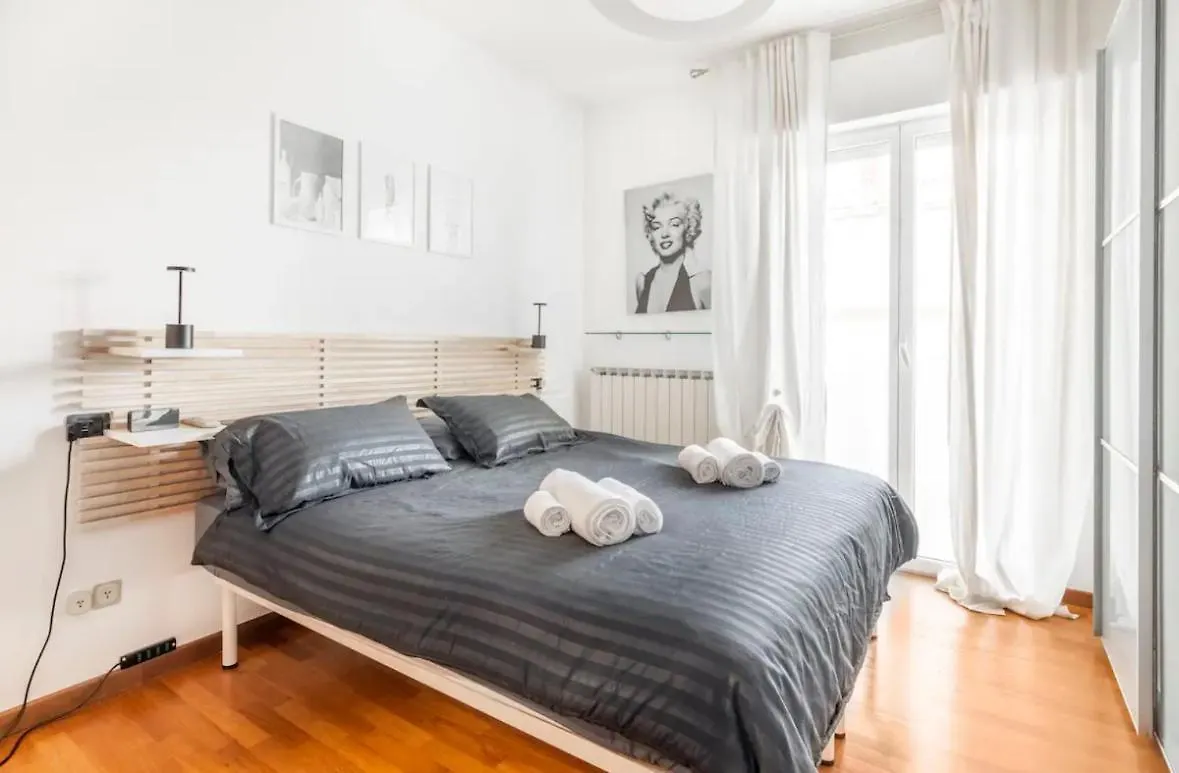 Riccione - La Tua Casa Con I Migliori Comfort contacts
